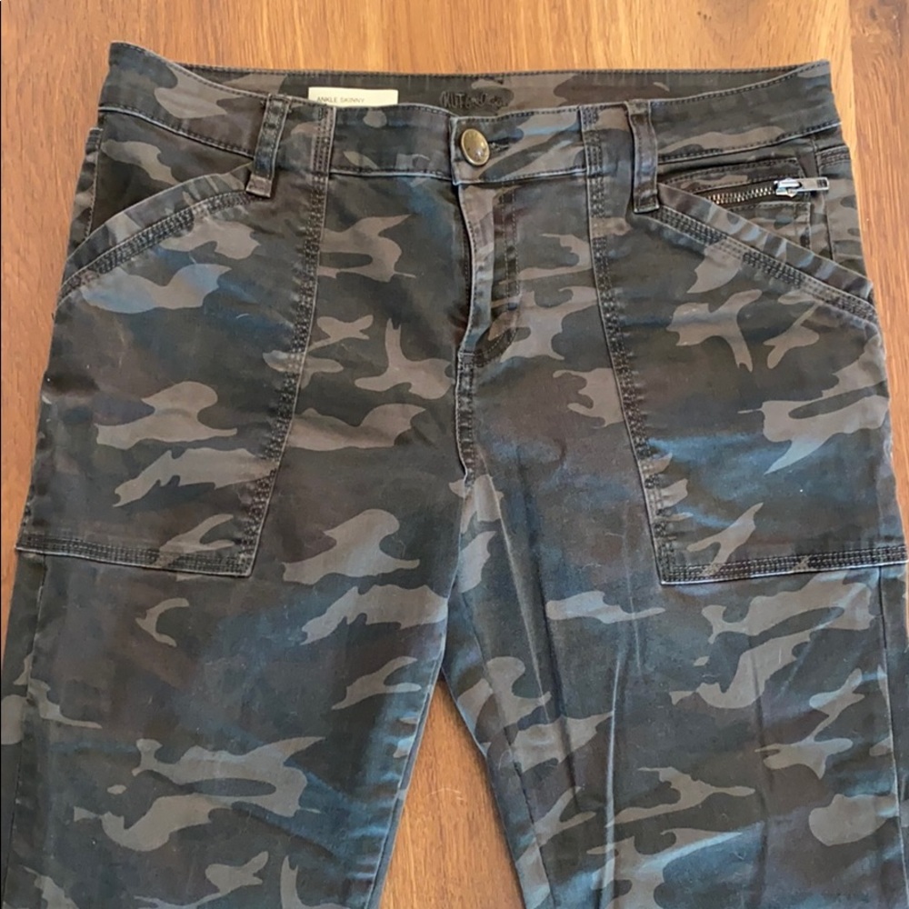 KUT from the Cloth Camo Pants